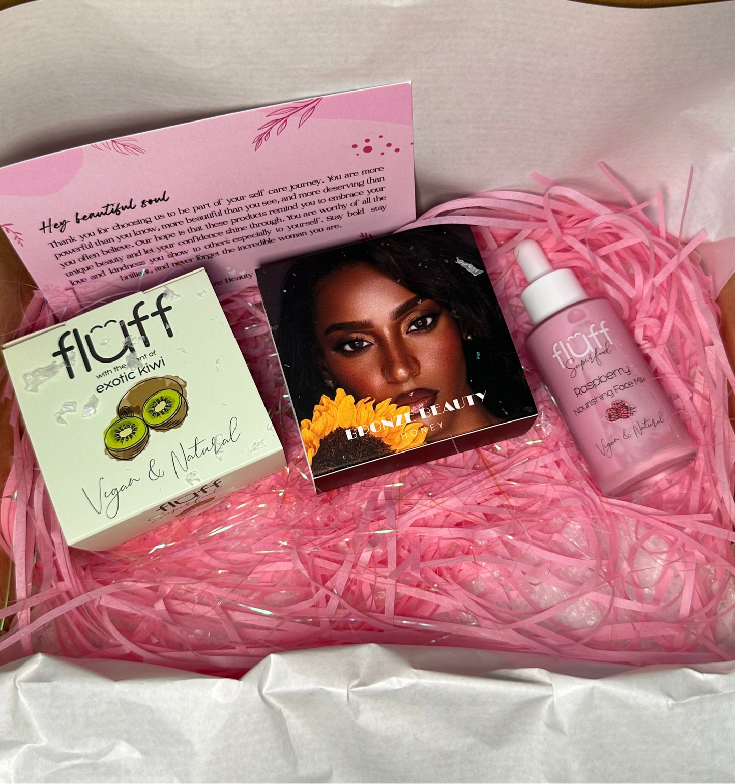 Dreamy Box (Scrub+Face milk+Honey lenses)